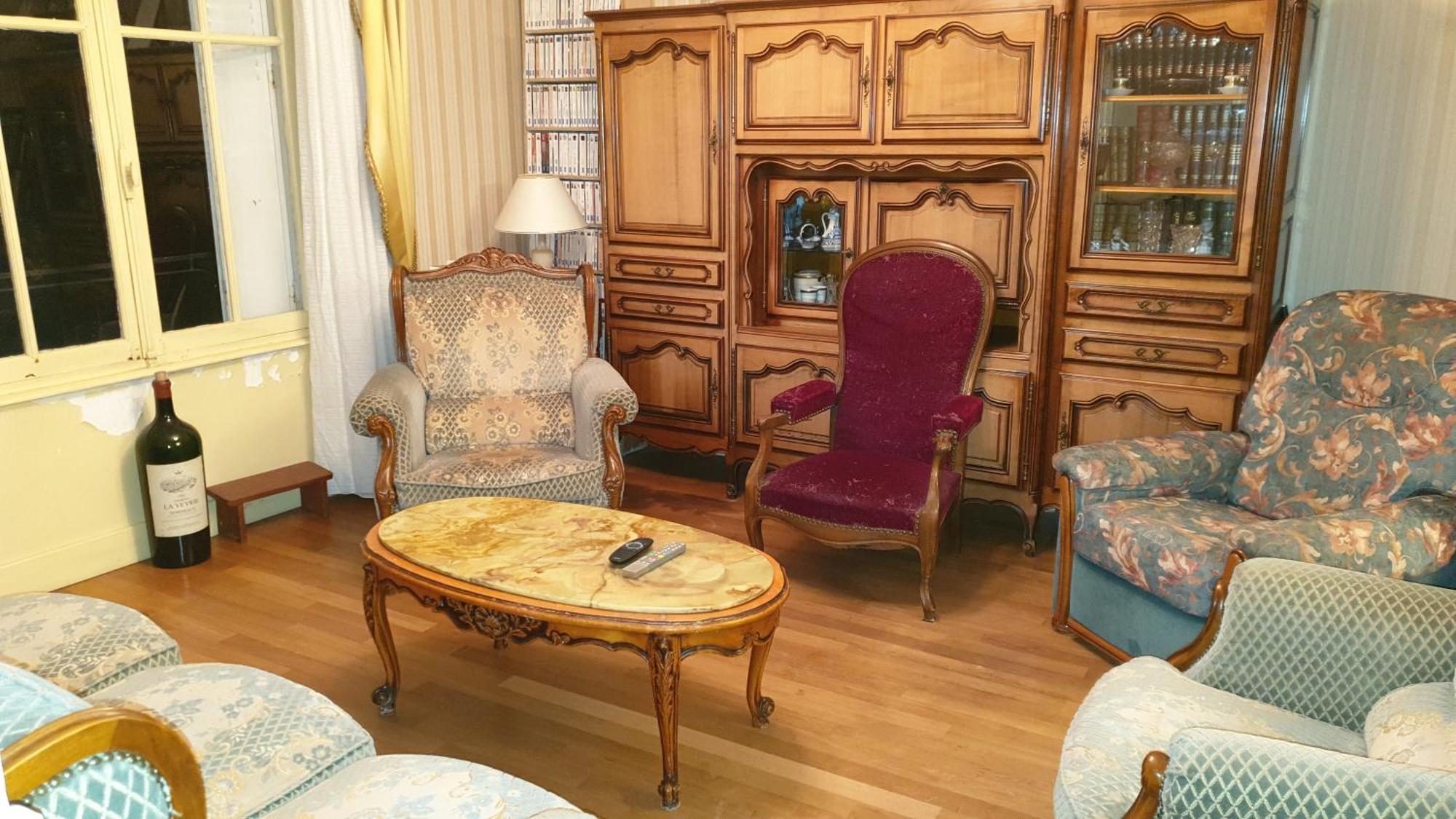 Les Chambres Chez David Riom Exterior photo